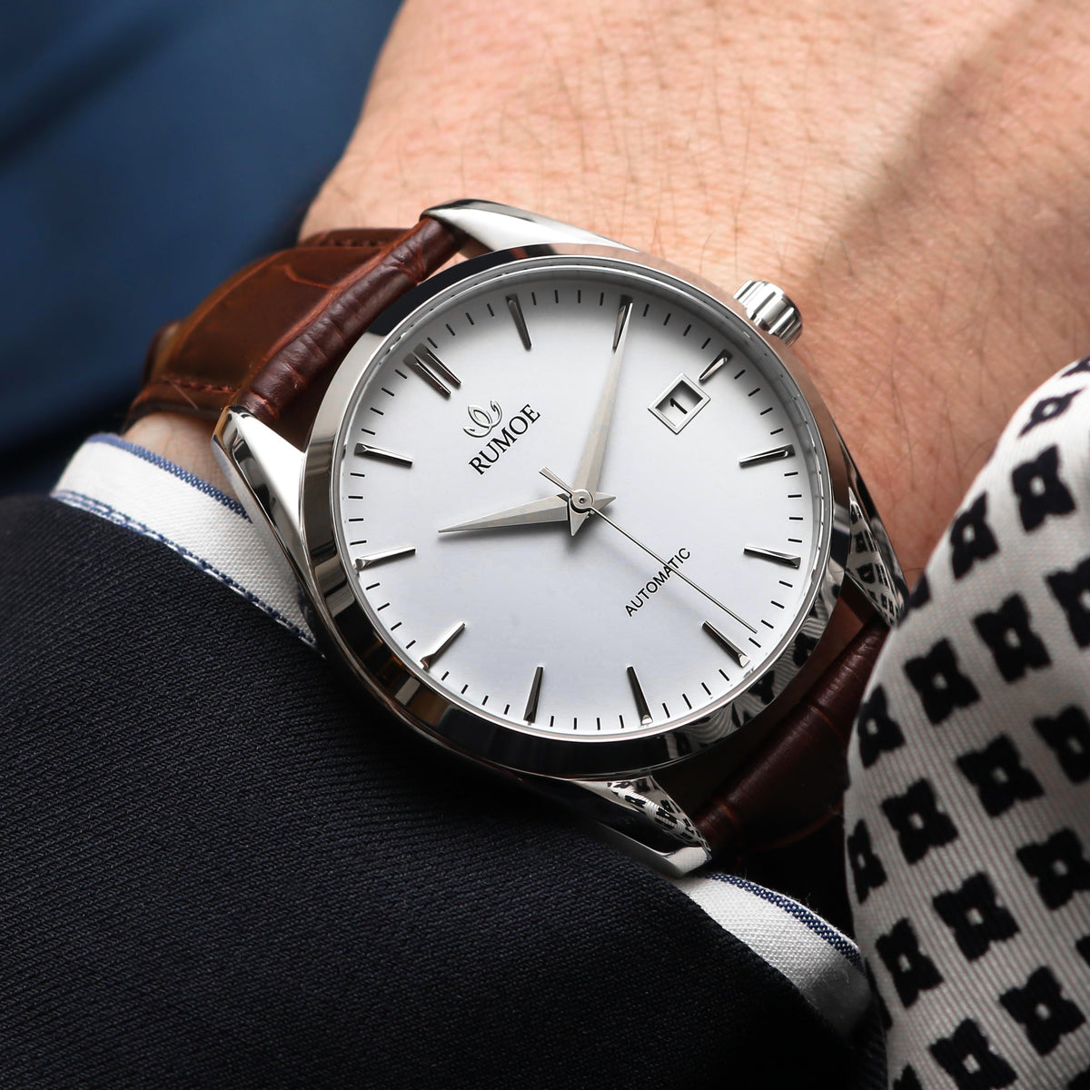 Blista White / Silver on the wrist with brown crocodile-pattern calf leather strap